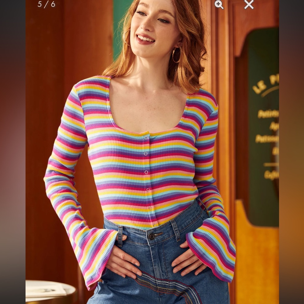 Modcloth Lost in Love Bell Sleeve Top 1x